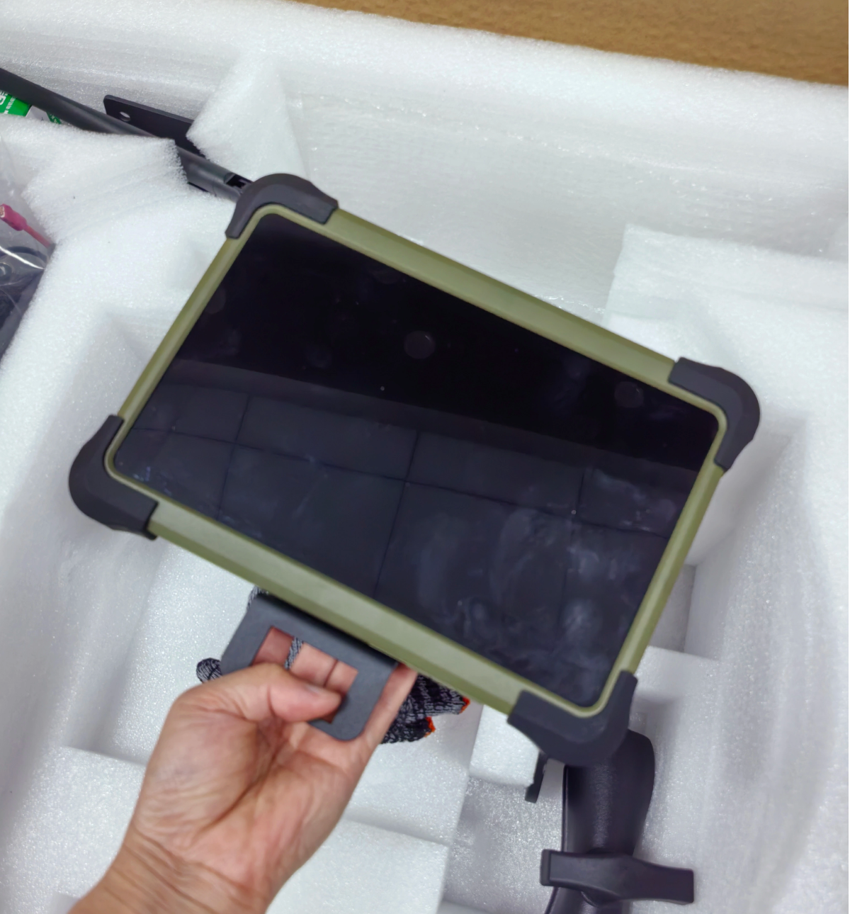 Autoguiado Tractor Barato: El GPS Agrícola Más Asequible con Precisión RTK